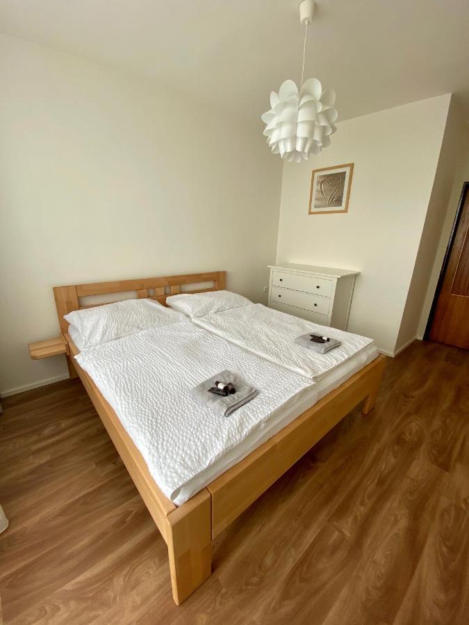 Villa Prazdninovy Dum Holubka à Nove Mesto na Morave Extérieur photo